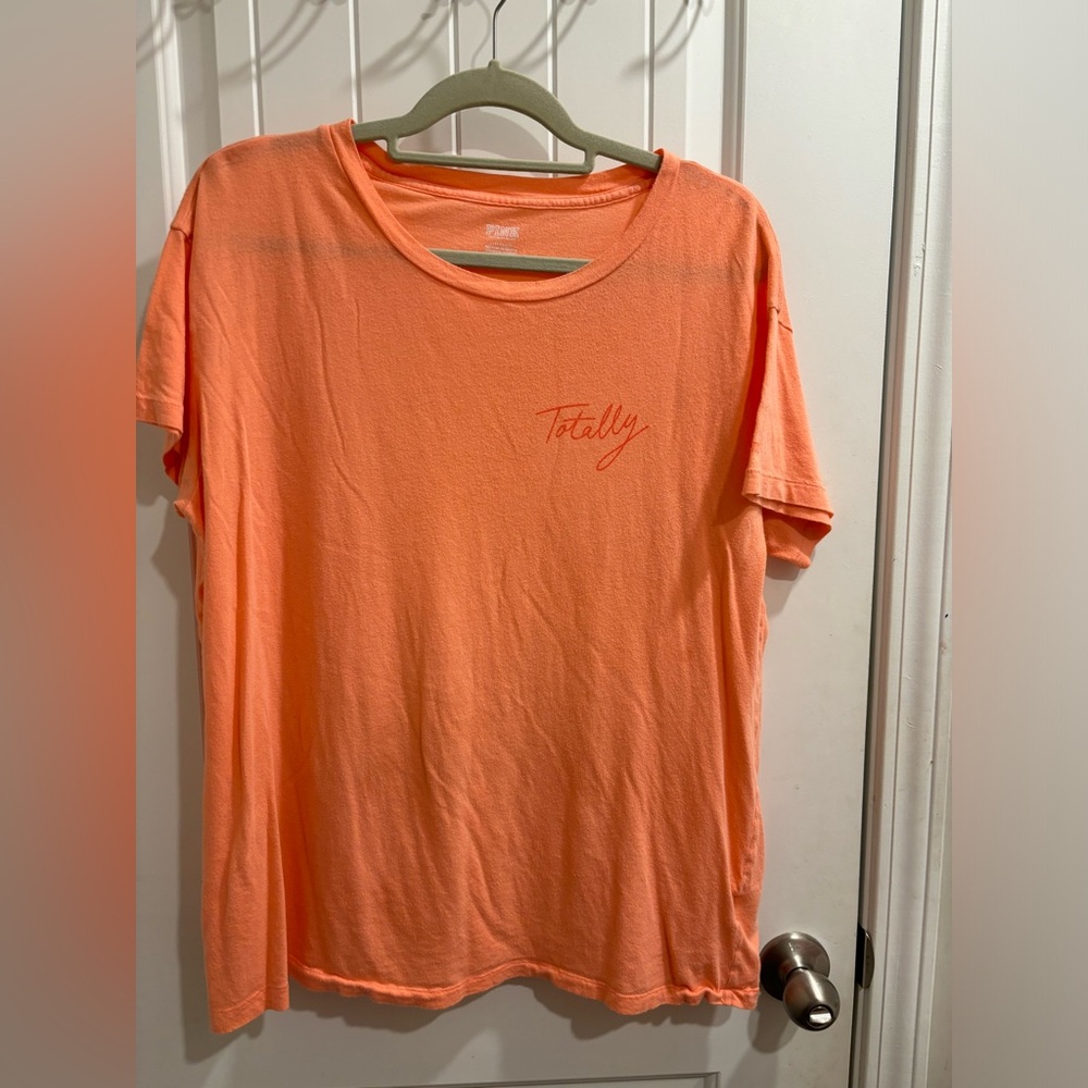 Pink tee